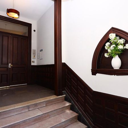 Cozy & Stylish Newbury Street Studio, #9 Бостън Екстериор снимка